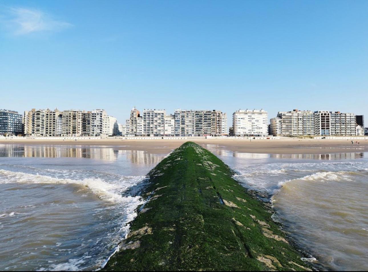 West-End Beach Middelkerke Luaran gambar